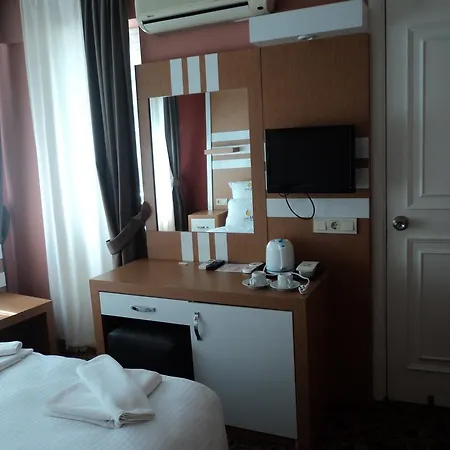 Monte マルマリス