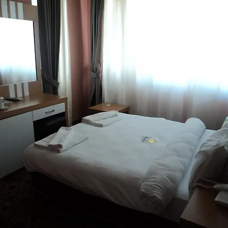 ホテル Monte マルマリス