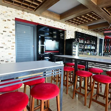 Otel Monte