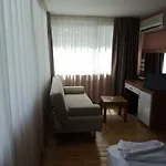 Отель Monte