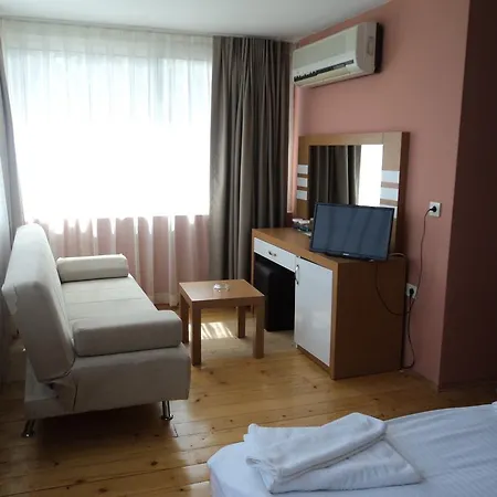Hotel Monte 2*