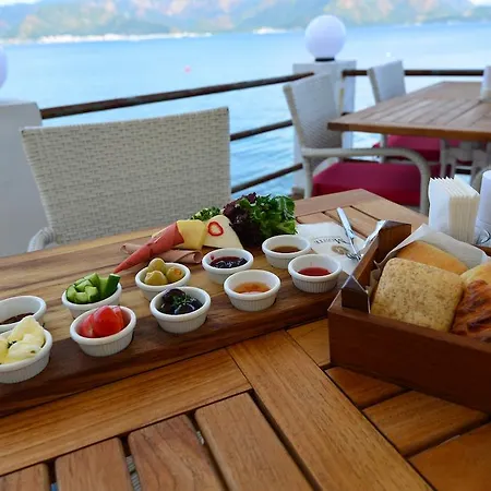 Monte Hotel 2*